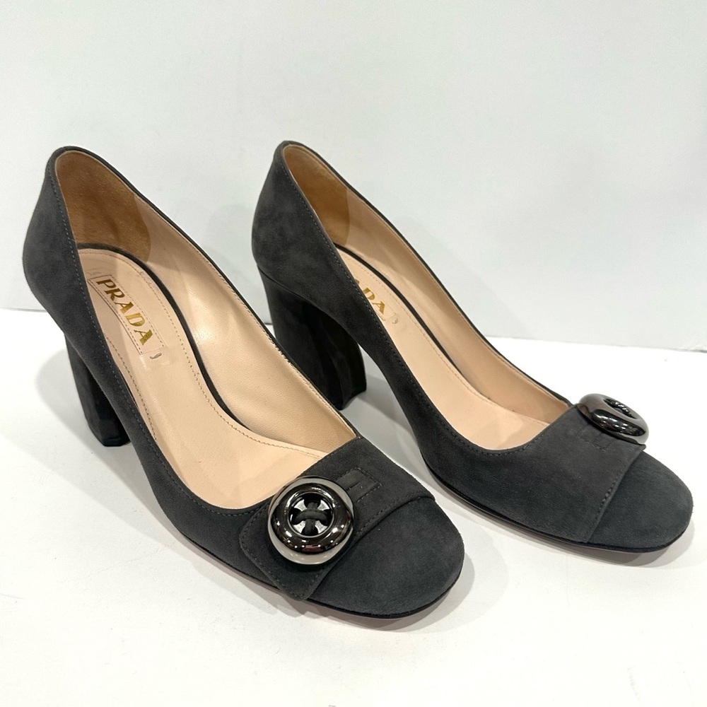 Prada Grey Suede Leather Round Square Closed Curved Block Heel Pumps EU 38 US 8 - Picture 1 of 13
